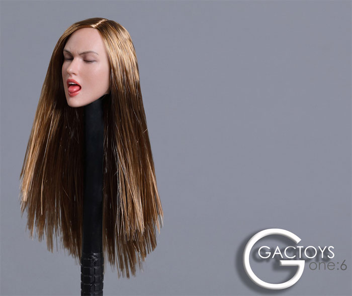 Female Head w/ closed Eyes - blond hair