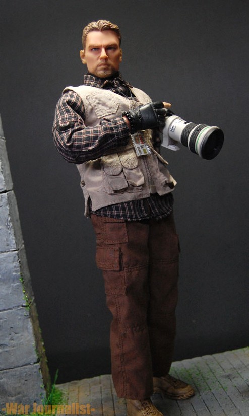 WAR-4 War Journalist