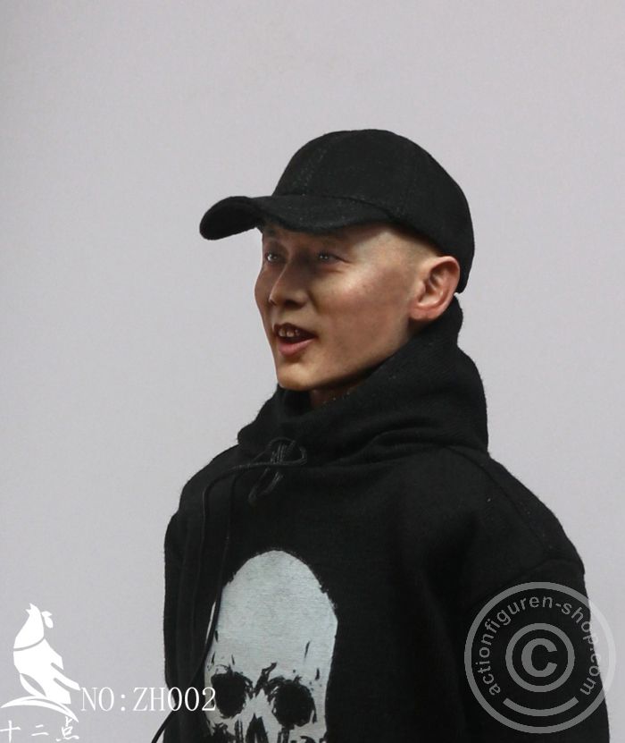 TWoC-ZH002-05 Asian Guy w/ Cap