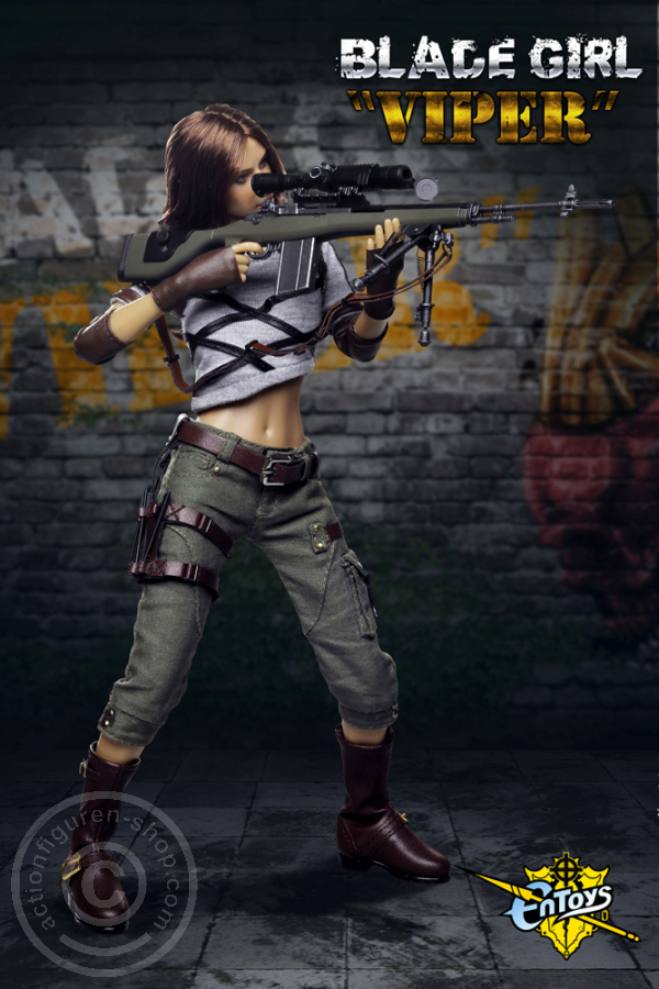 ENT002-08 Viper - Blade Girls
