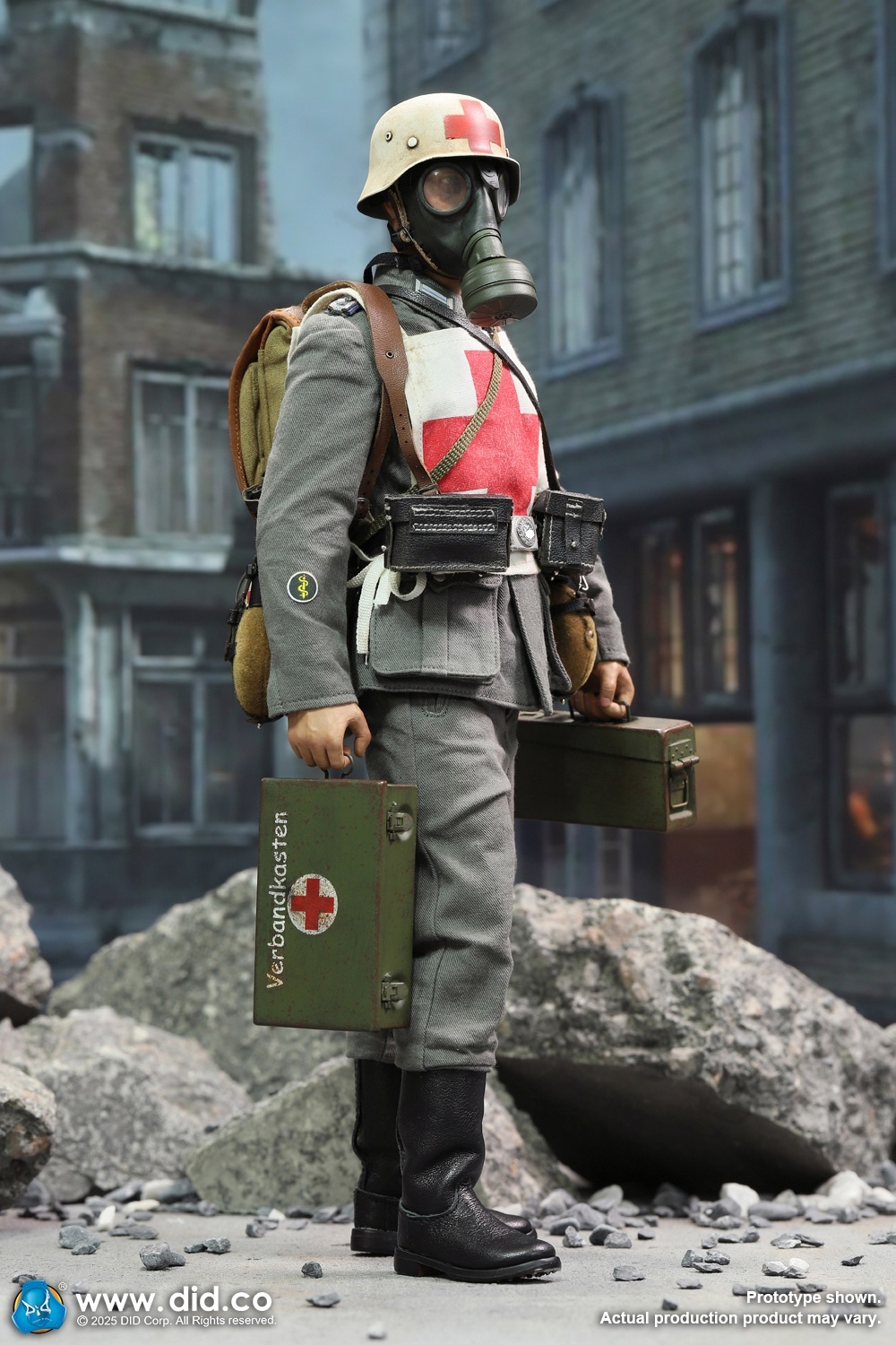 German WH Medic Officer - Unterarzt Gröger - in 1/6 scale German WH Medic Officer - Unterarzt Gröger - in 1/6 scale