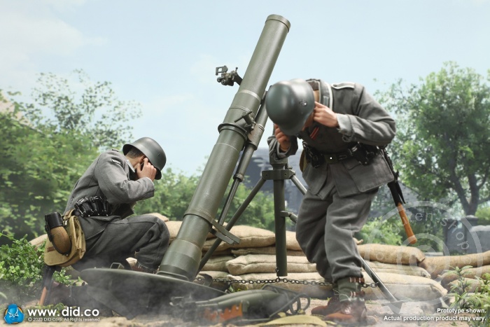 German 12cm Granatwerfer 42 mortar (green) - WW II