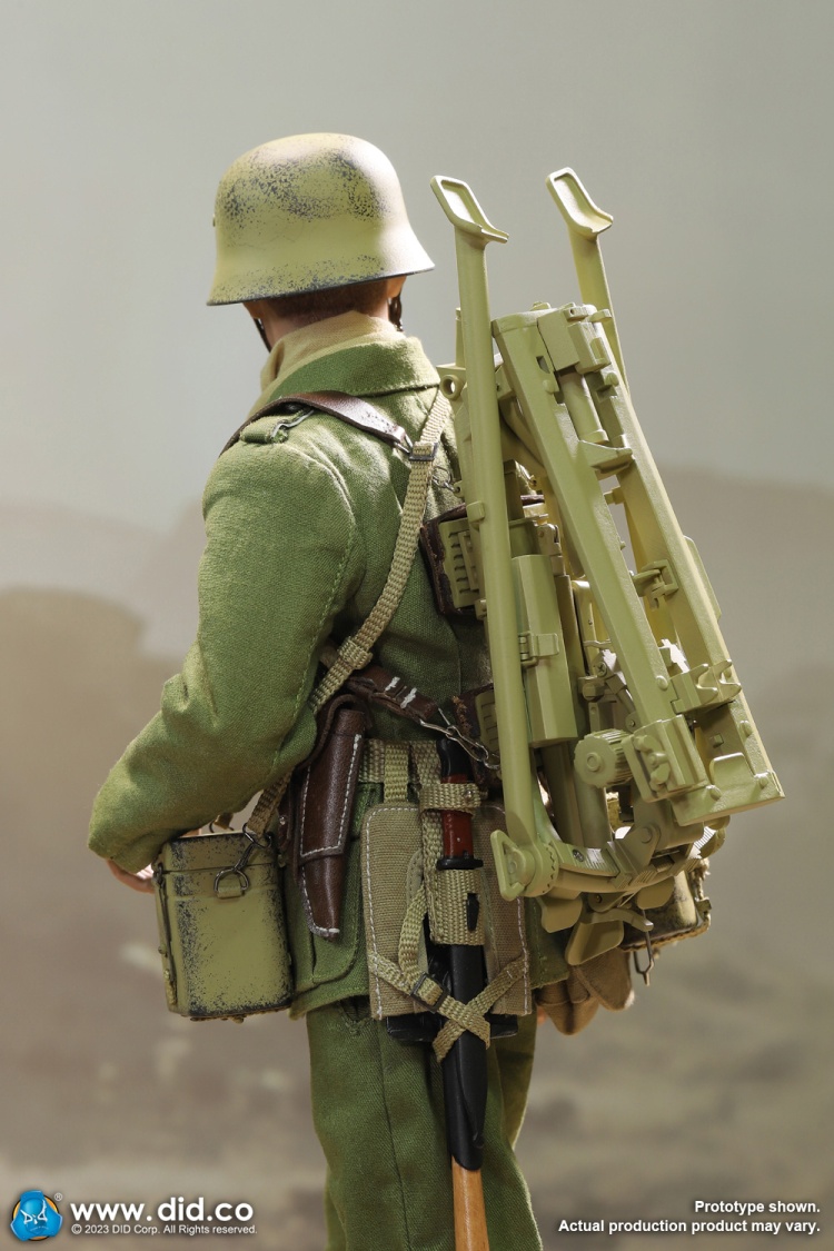 WWII German MG42 Tripod - sand