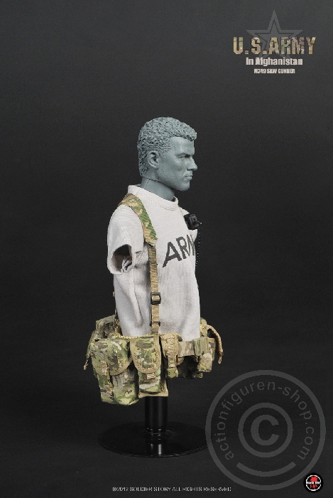 SSt068-50 U.S.Army in Afghanistan M249 SAW Gunner