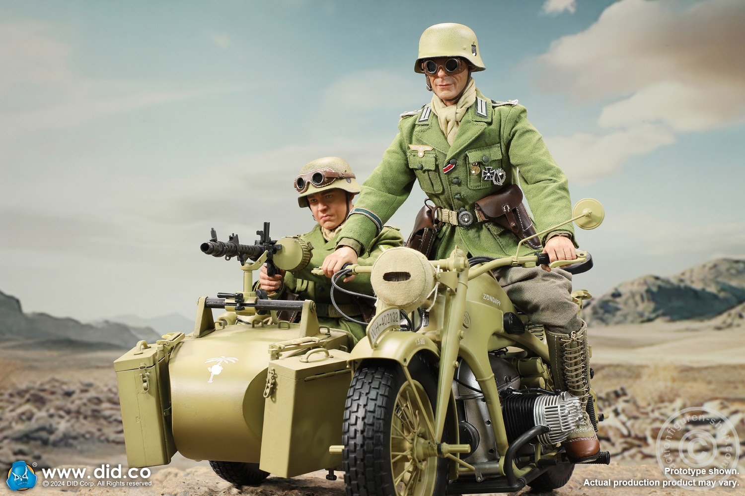 German Zündapp KS 750 Motorcycle with sidecar (Sand) - in 1/6 scale