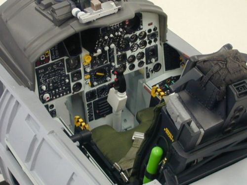 F15-C Eagle - Cockpit and Pilot in 1:6