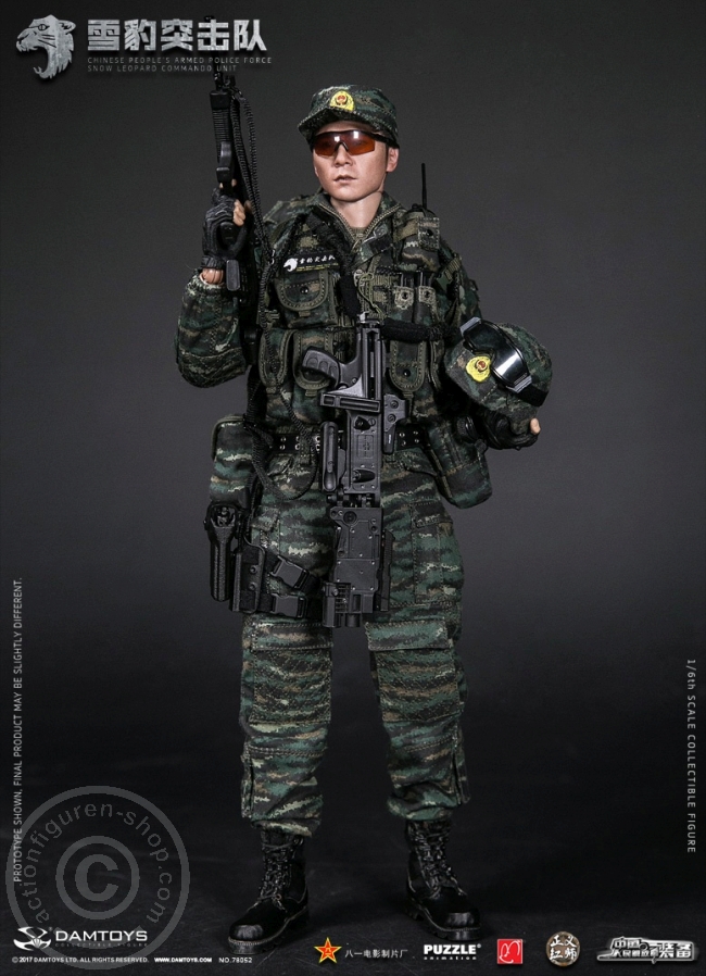 DA78052-18 China People Armed Police Force - Snow Leopard Commando Member