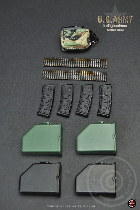 SSt068-67 U.S.Army in Afghanistan M249 SAW Gunner