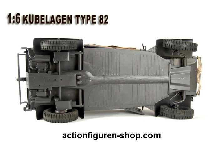 Kübelwagen Typ 82 - sand