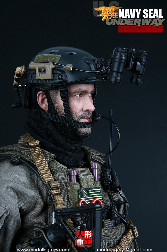 BBT-S9003-21pLvhpCtycgTWX US Navy SEAL Underway - Boarding Unit