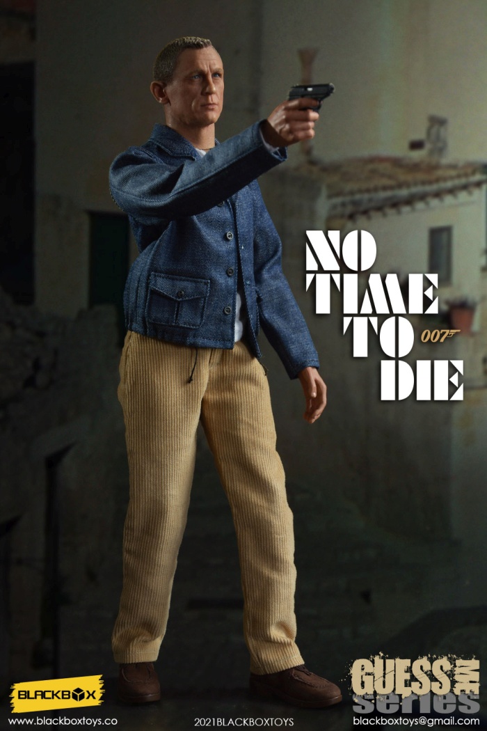 BBT-9025-27 Agent James - No Time to Die - in Civil Outfit