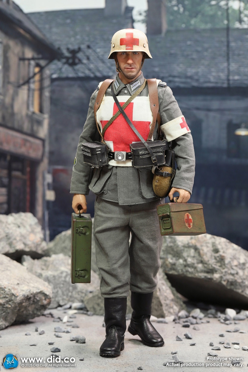 German WH Medic Officer - Unterarzt Gröger - in 1/6 scale German WH Medic Officer - Unterarzt Gröger - in 1/6 scale