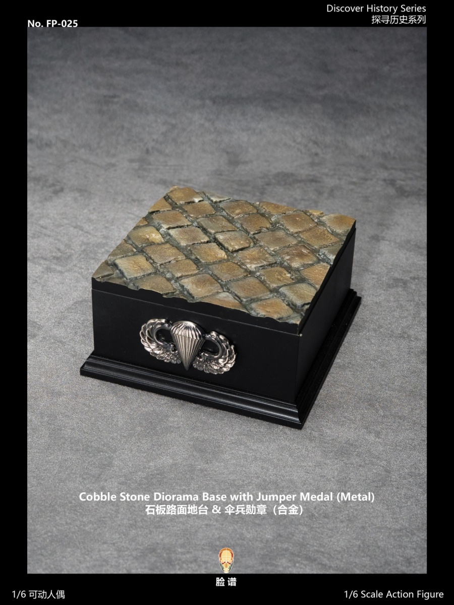 WWII US Airborne Division E Company Captain - Movie - Special Edition - in 1/6 scale