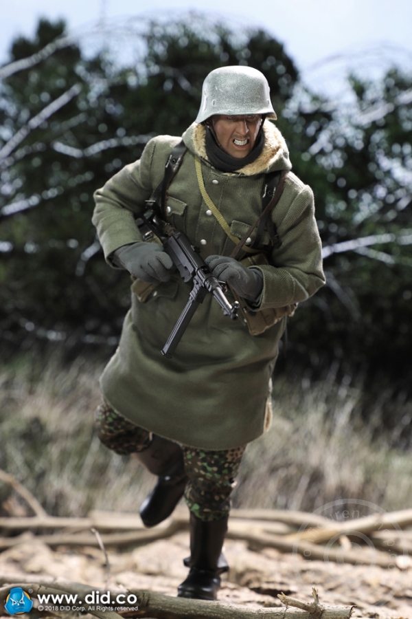 80131-16MC0nx8KLmZJU2 Egon - SS-Panzer-Division Das Reich MG42 Gunner