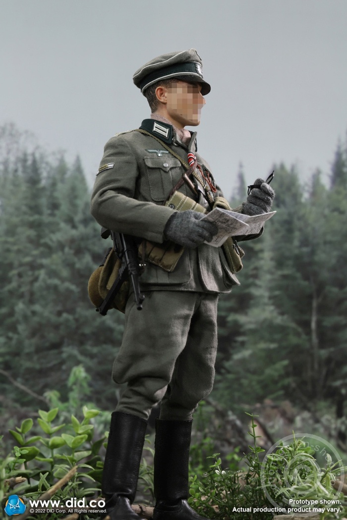 80159-24 Winter - WWII German Wehrmacht Infantry Oberleutnant
