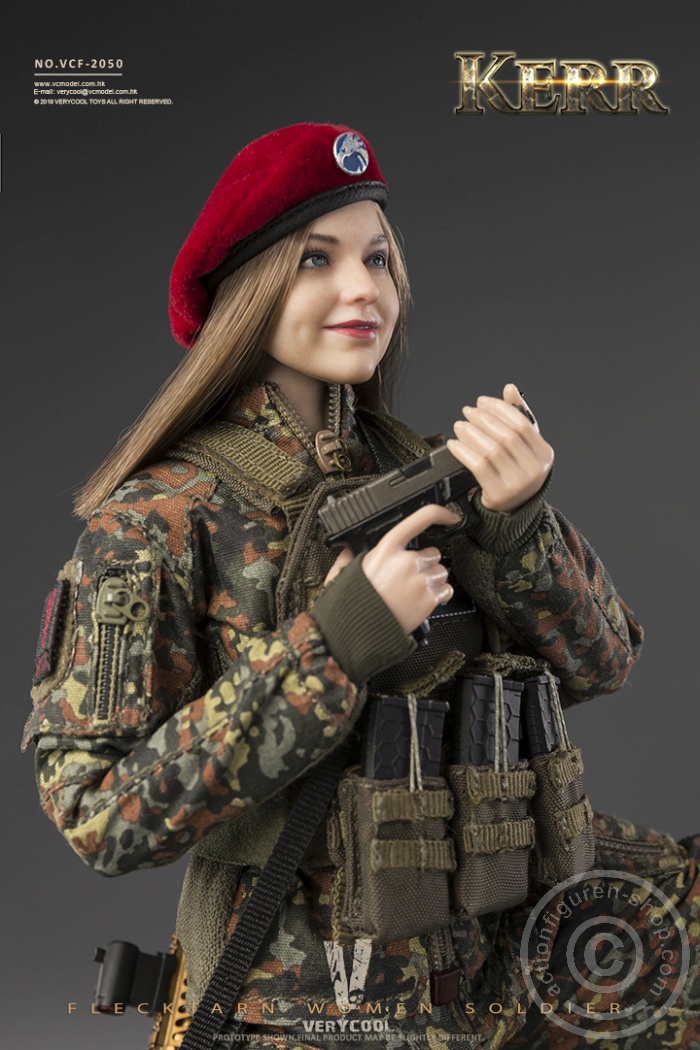 Flecktarn Woman Soldier - KERR