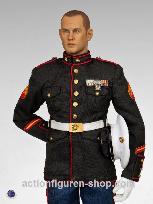 U.S. Marine Corps in Parade Uniform w/ M1 Garand