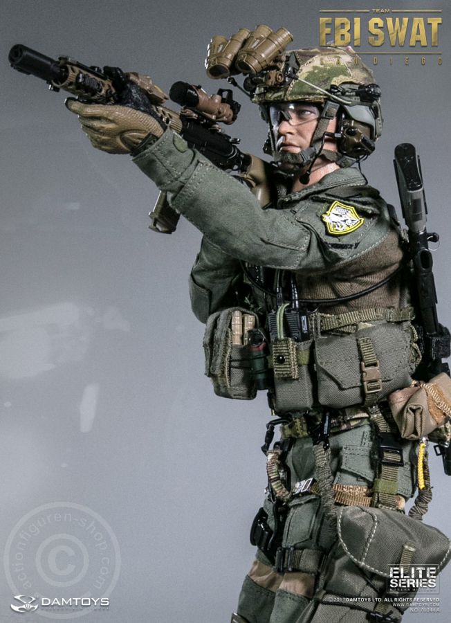 DA78044A-04 FBI SWAT Team Agent (A) - San Diego