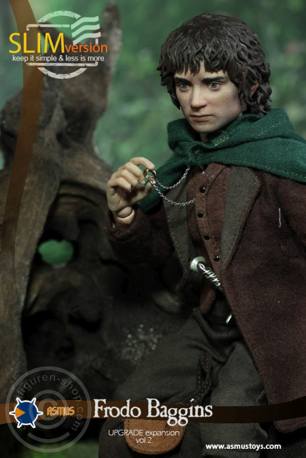 AST039-03 Frodo - LOTR