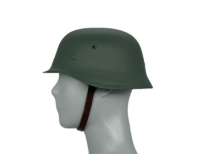 German Helmet (metall) w/ Helmstrap