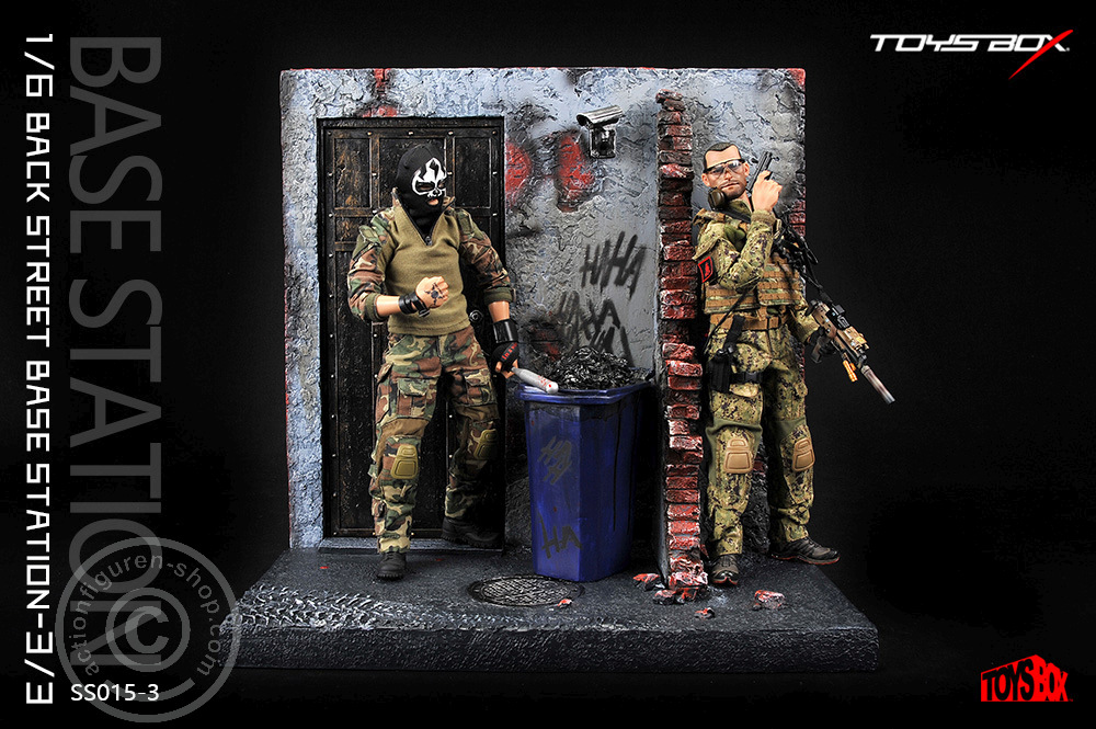 Back Street Base Station - Diorama 3