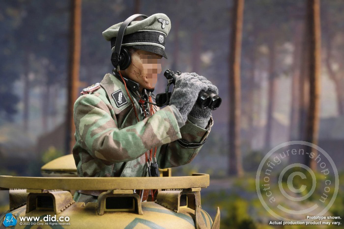 80160-048Iapraxj6TcXG Jager - WW II German Panzer Commander