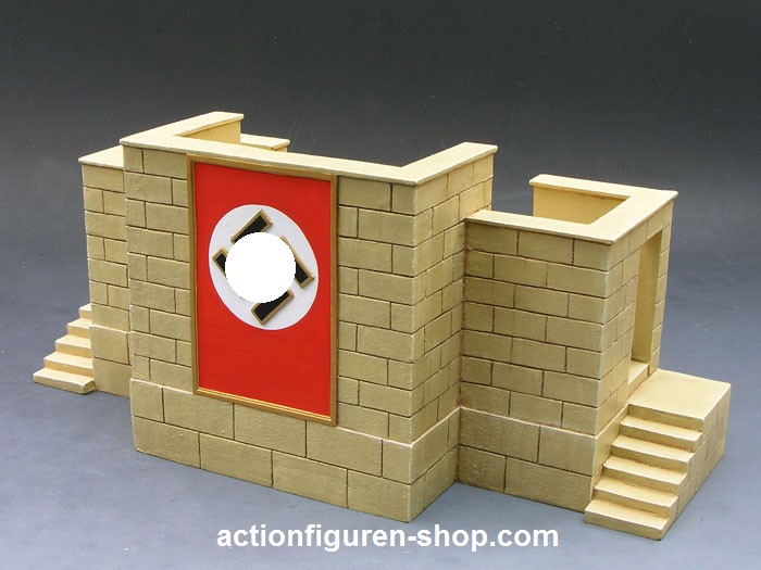 lah082lk_p1c7SVb4xjC9X1X Nürnberg Review Stand