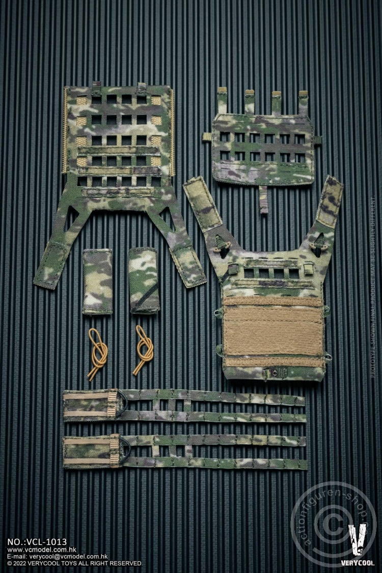 UDR-15 Rifle and Gear Set (Ultramarine) UDR-15 Rifle and Gear Set (Ultramarine)