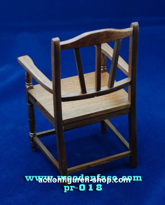 wf-pr018-02_p2MQXIzs1SjAOVg Lehn-Stuhl - Black Walnut - natur