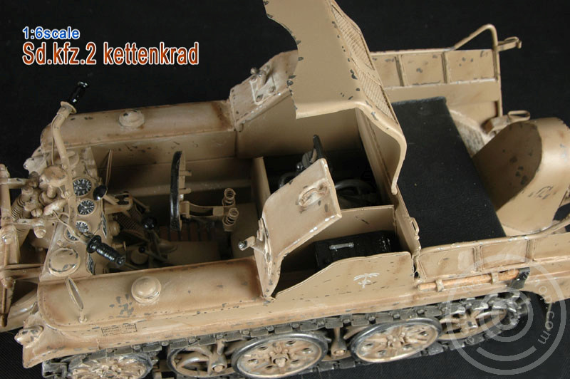 sdKfz2_Y-10 Kettenkrad - Sd.Kfz.2 - Sand