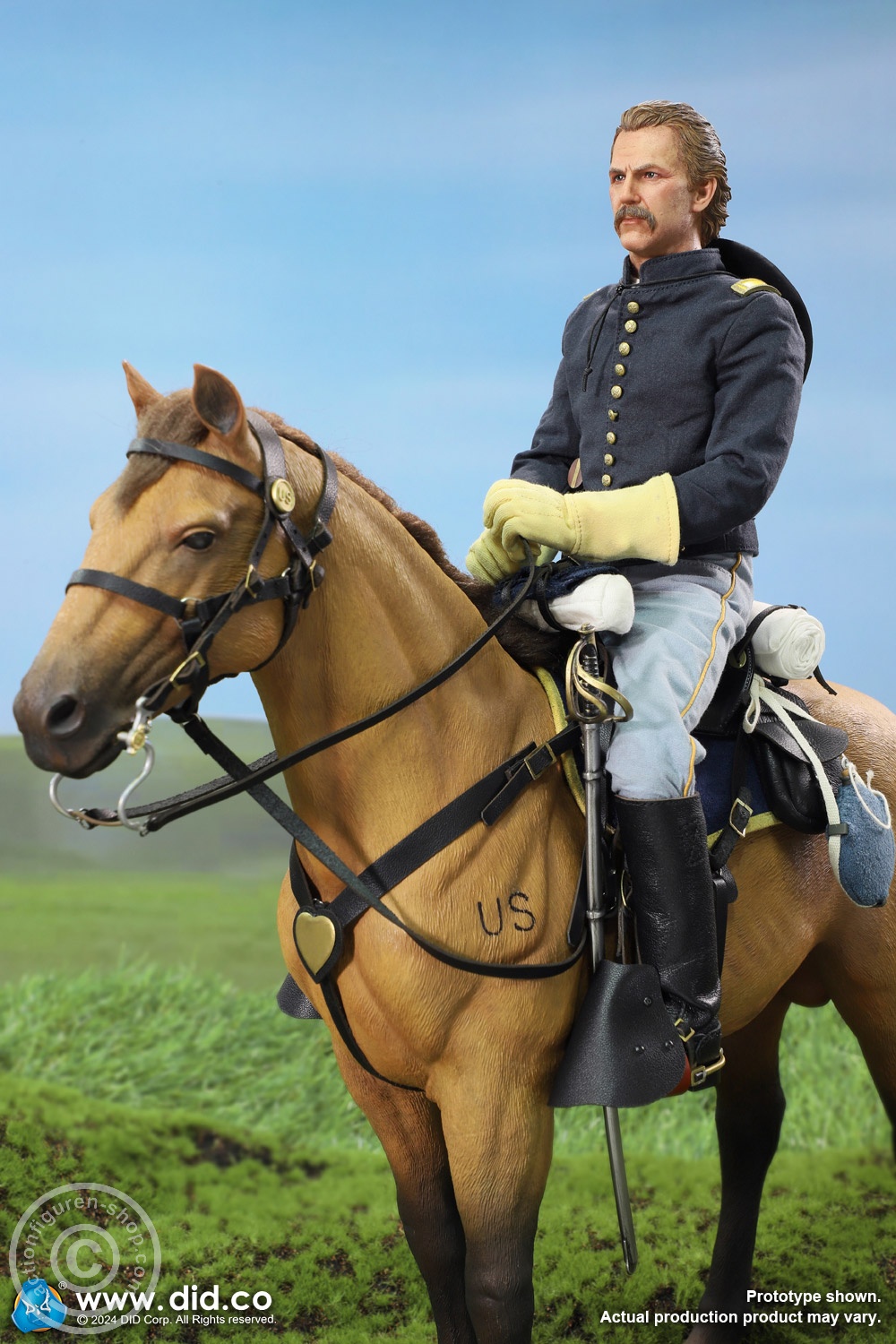Civil War Brown War Horse (Standing) Civil War Brown War Horse (Standing)
