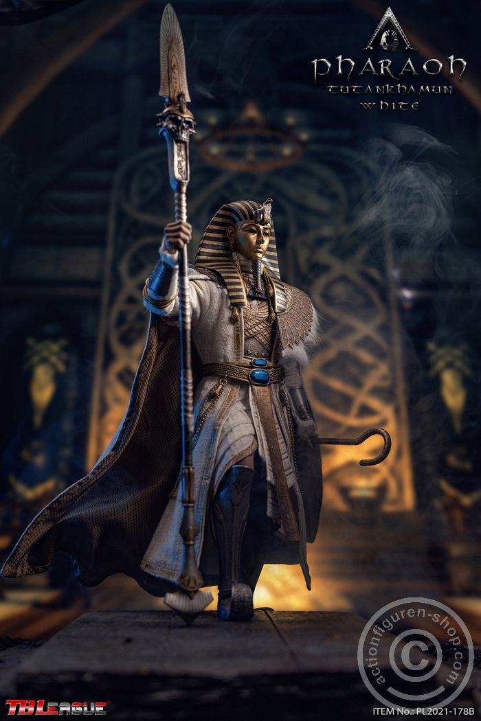 PL2021-178B-04 Pharaoh Tutankhamun - White