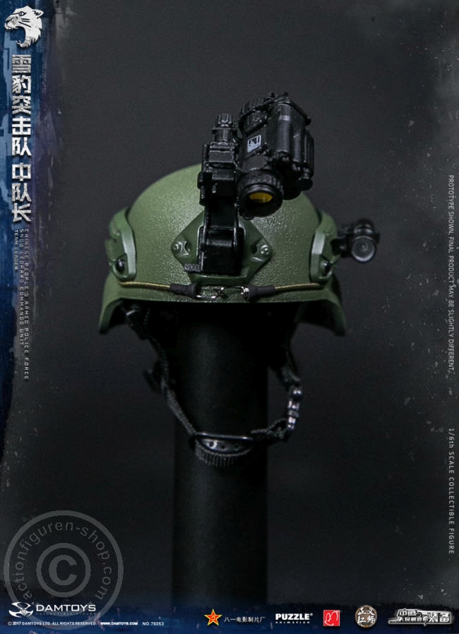 DA78053-23 China People Armed Police Force - Snow Leopard Commando Leader