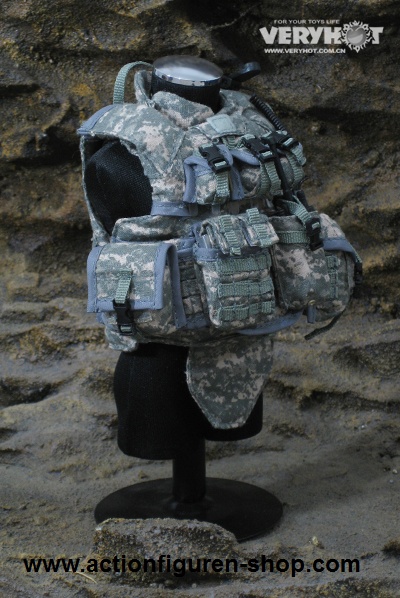 VHUSMP-15iHQojmbBaYuRO US Army MP mit Hund