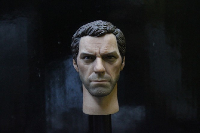 hphd075-01_p1E6TsTrk5J0a1o Hugh Laurie - Head + Body