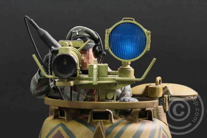 E60068-72 Panther G Tank Diorama (Cupola) - sand - w/ extra MG34 Mount