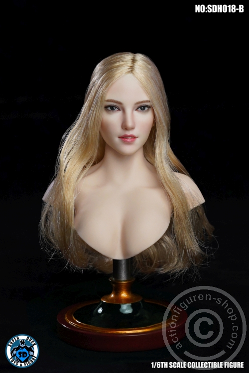 Female Head - blond long Hair