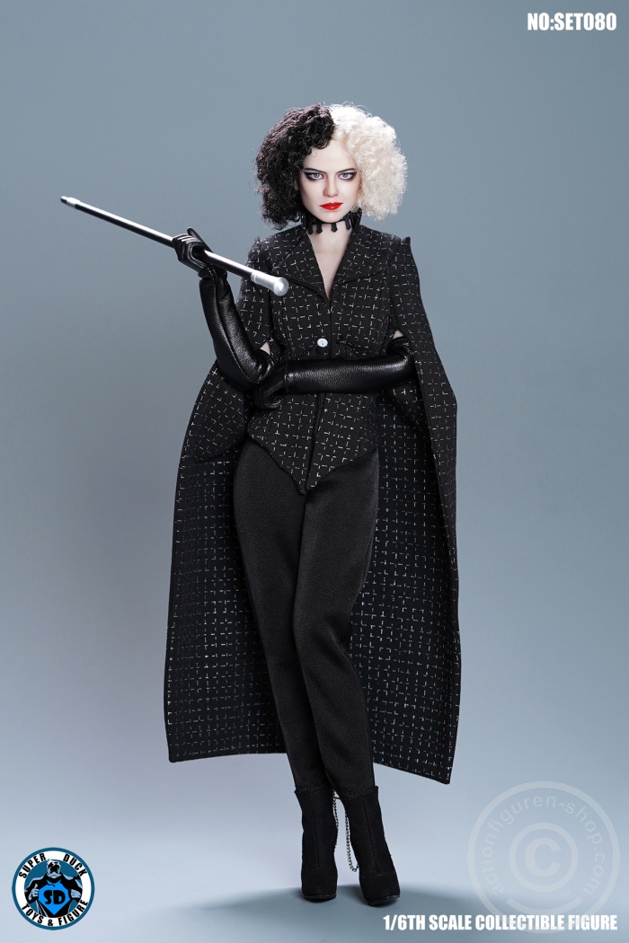 Cruella - Head and Outfit Set Cruella - Head and Outfit Set