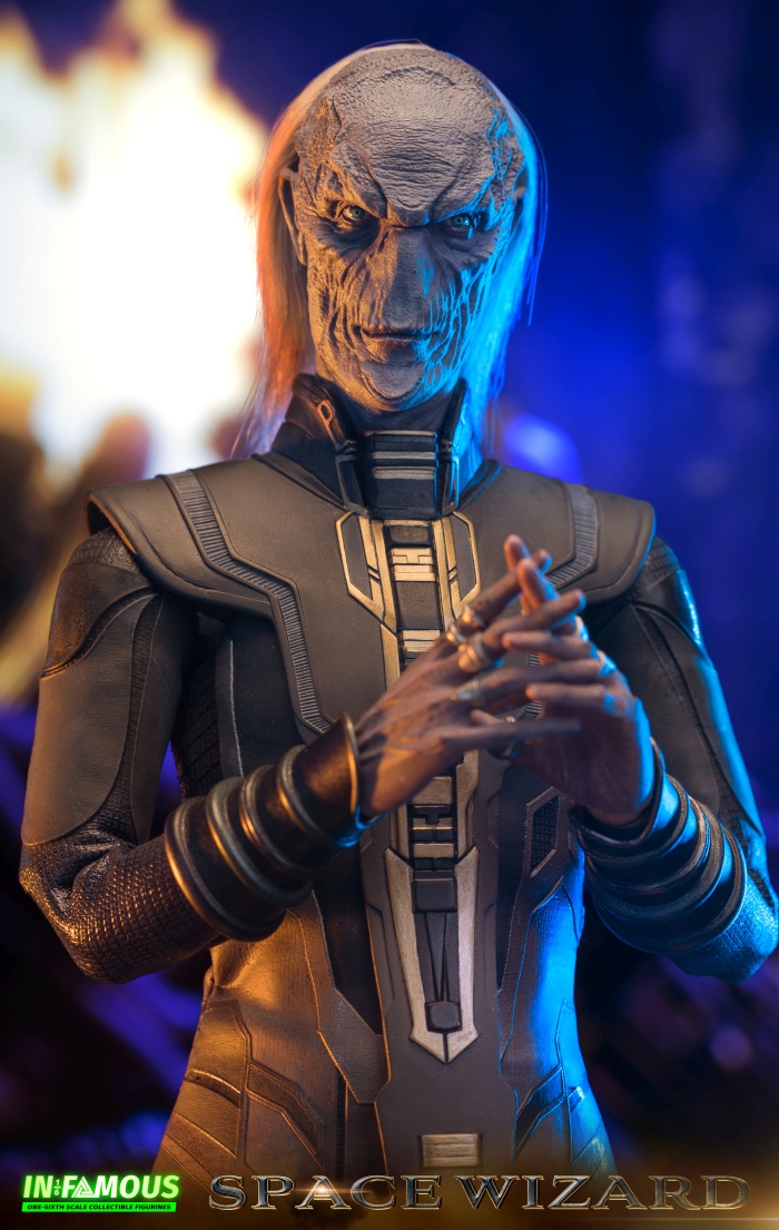 INF001-12 Space Wizzard - Ebony Maw
