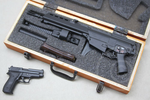 11T-01-10 Killer Tom - Kopf+Figur und Zubehör