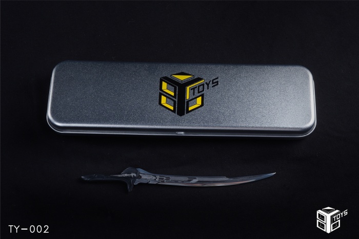 86tty002-080cmdJizpxjUqr Alita Battle Angel - Alloy Damascus Steel Knife