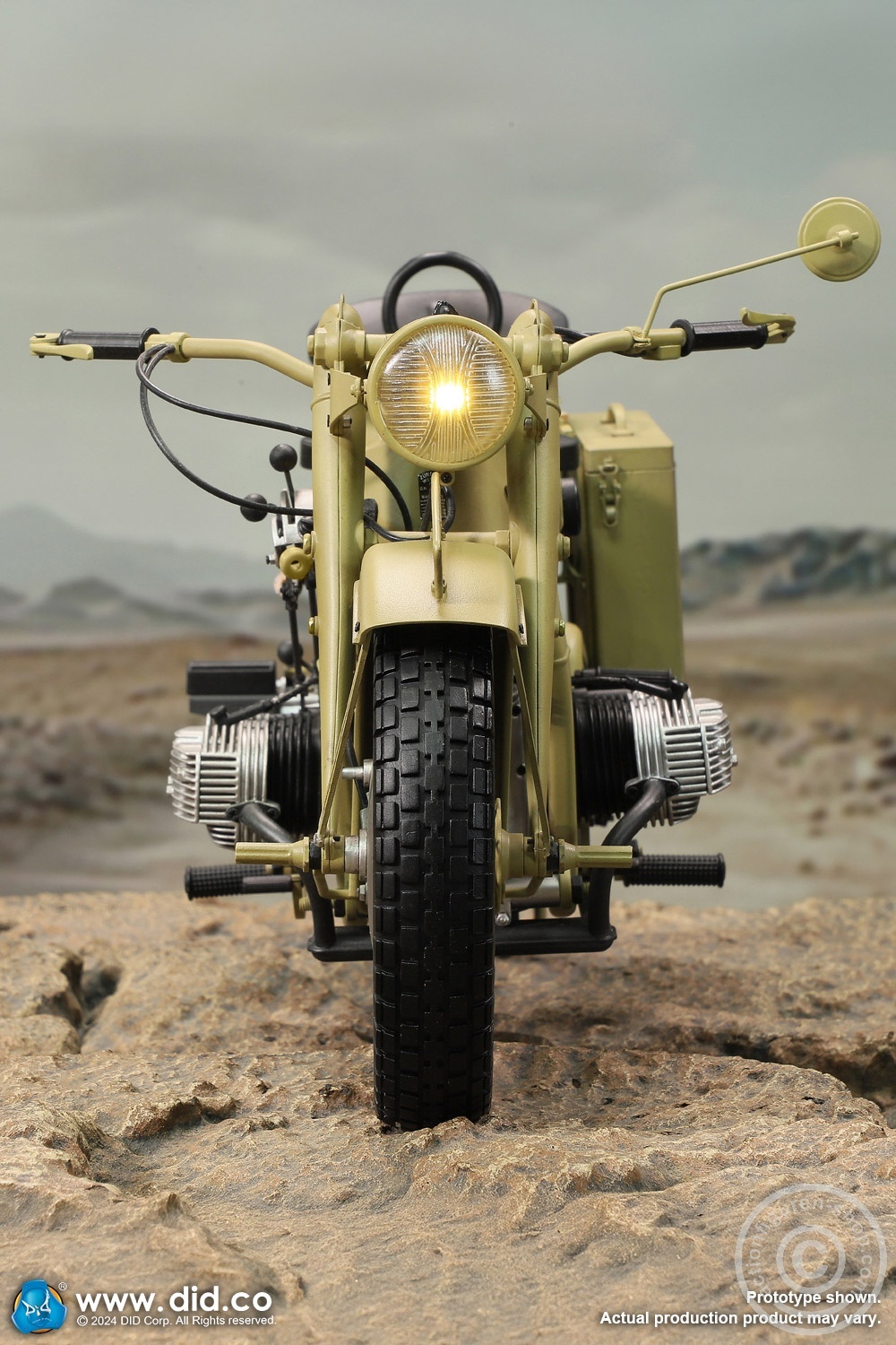 German Zündapp KS 750 Motorcycle with sidecar (Sand) - in 1/6 scale