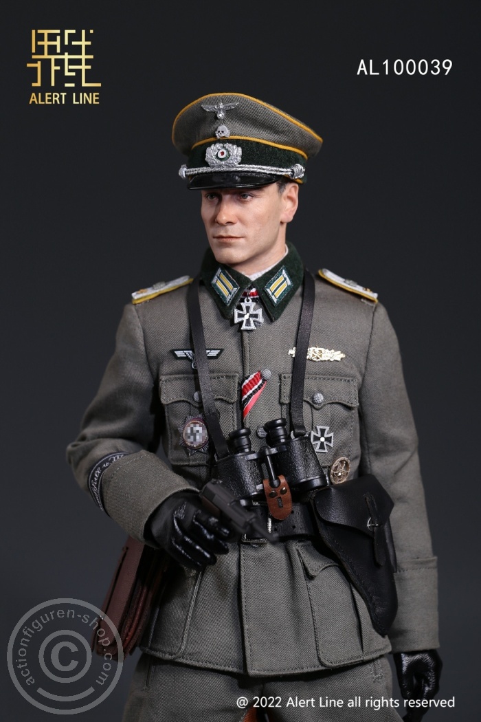 WWII German Cavalry Officer - Florian Geyer WWII German Cavalry Officer - Florian Geyer