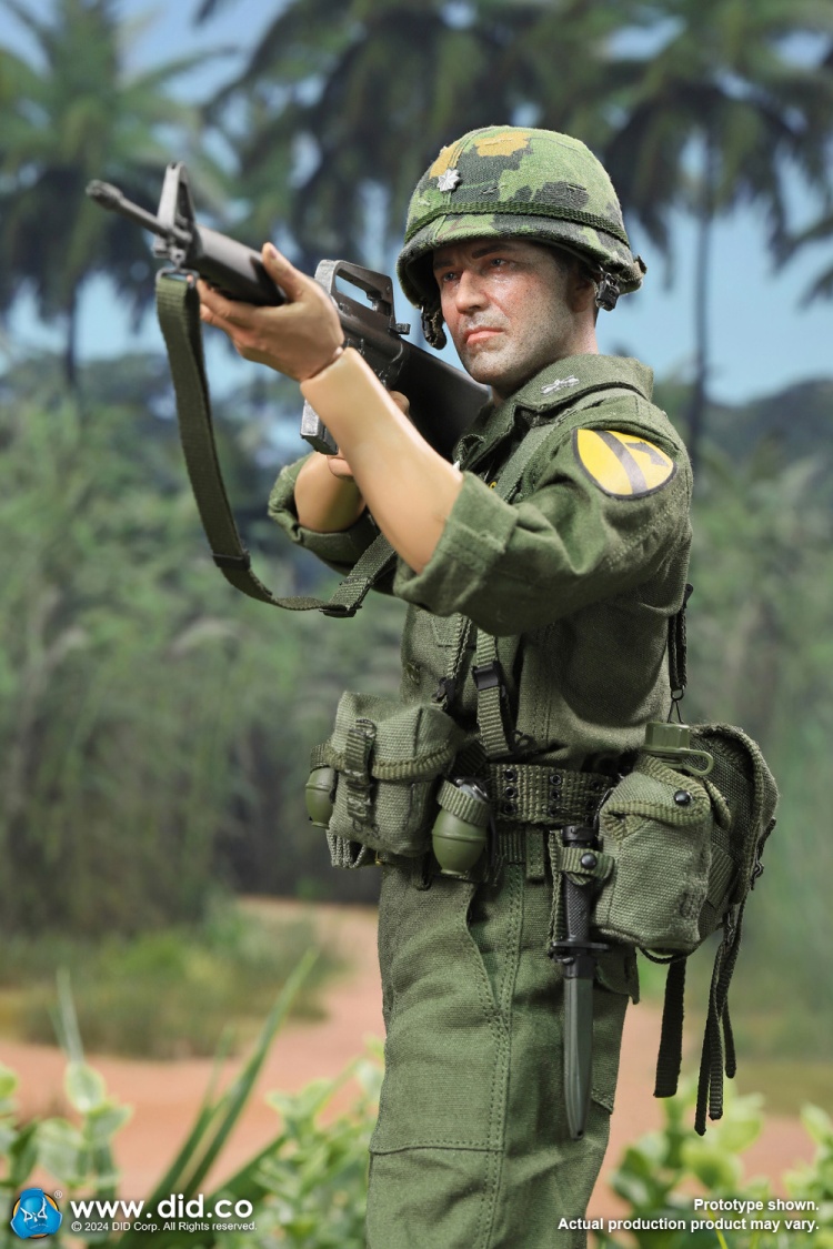 Lt. Col. Moore - Vietnam War U.S. Army Lt. Col. Moore - Vietnam War U.S. Army