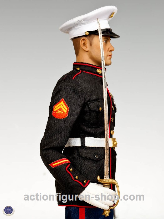 CAL8013-11 U.S. Marine Corps in Parade Uniform w/ M1 Garand