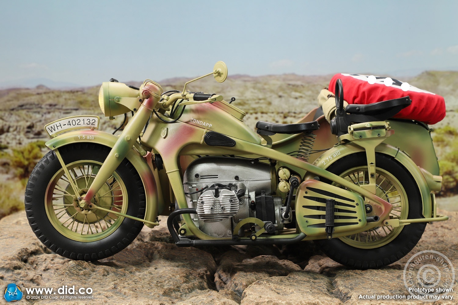 German Zündapp KS 750 Motorcycle with sidecar (Camo) - in 1/6 scale