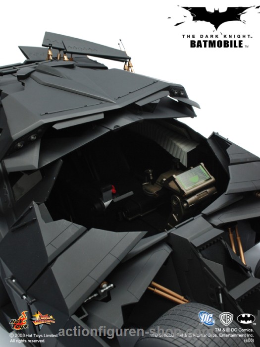 172132-07 Bat-Mobil - The Dark Knight