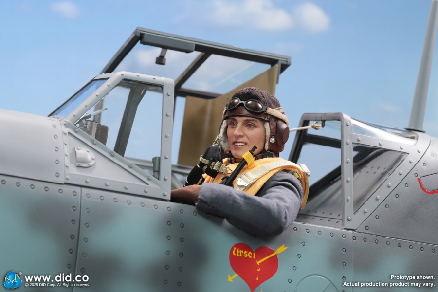 WWII German Bf-109G Cockpit (Grey Blue) - in 1/6 scale WWII German Bf-109G Cockpit (Grey Blue) - in 1/6 scale