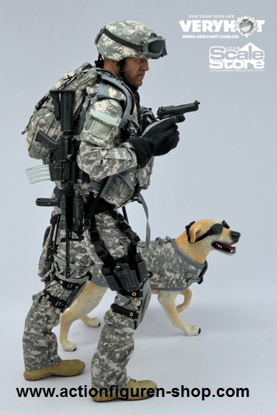 US Army MP mit Hund