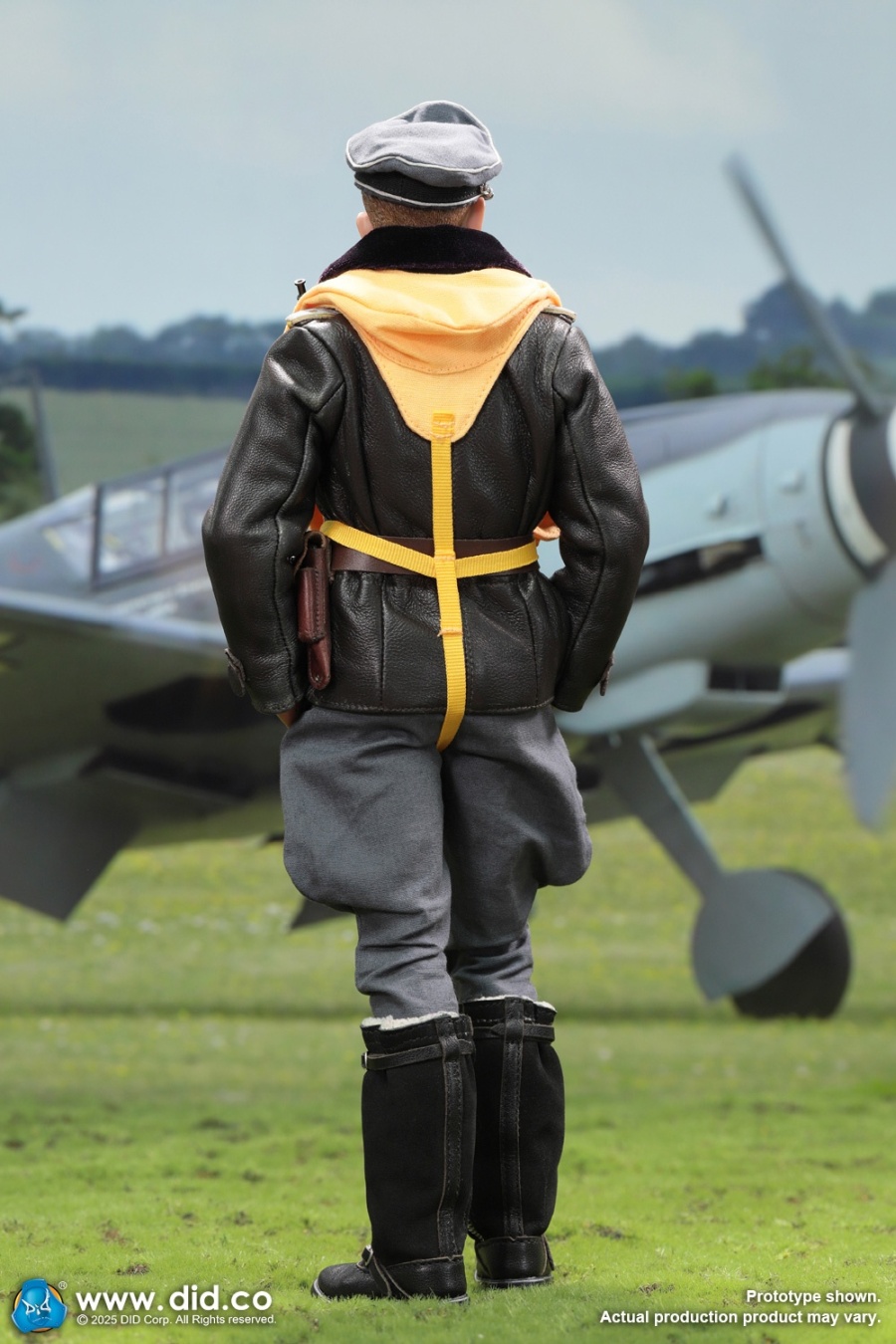 Erich Hartmann - WWII German Luftwaffe Ace Pilot - in 1/6 scale Erich Hartmann - WWII German Luftwaffe Ace Pilot - in 1/6 scale